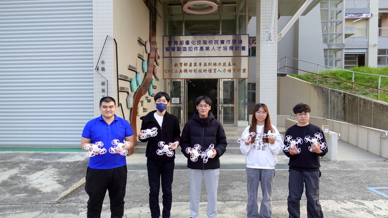 2025【正修創客基地×工學院】同儕學習社群研習-無人機基礎編程實作工作坊圖片(另開新視窗)